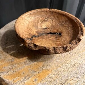 Handcrafted Natural Wood Serving Bowl - Rustic Burl